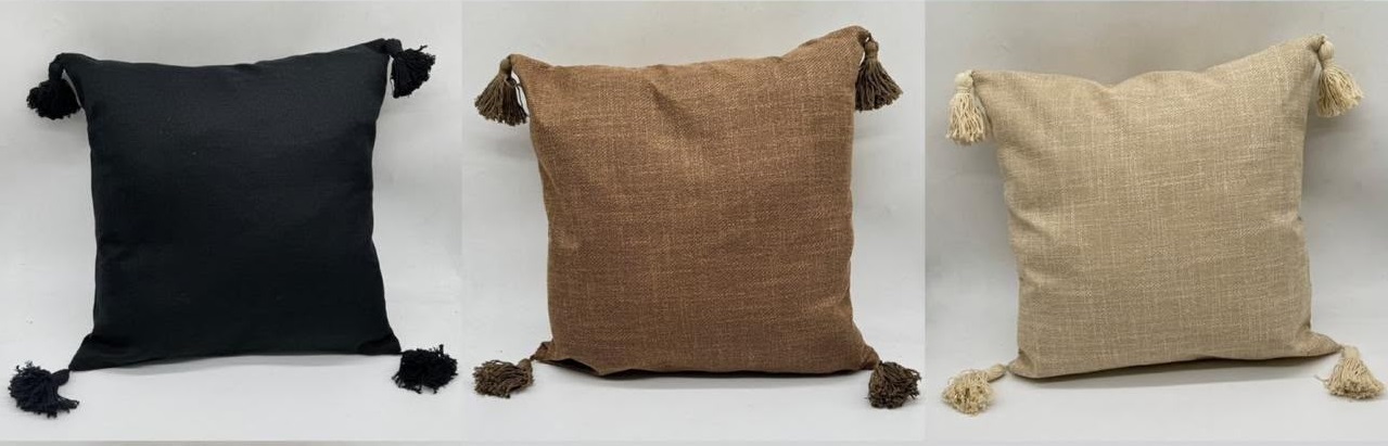 FUNDA POMPON2