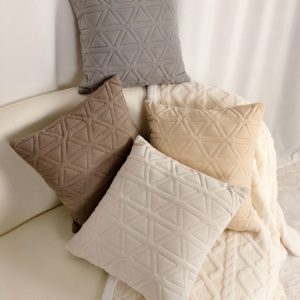 FUNDA ALMOHADON GAMUZA-CHENILLE-MOTIVOS