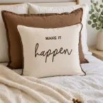 ALMOHADON MAKE IT HAPPEN 50 x 50 BLUME Accesorios