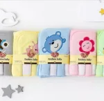 TOALLON C/ CAPUCHA + TOALLITAS BORD. BABY LUXU