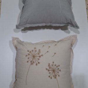 ALMOHADON DIENTE DE LEON 50 x50
